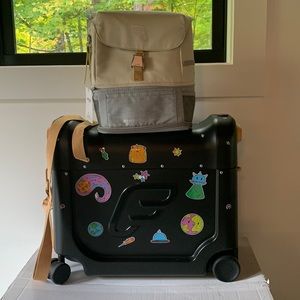 JetKids by Stokke Jet Kids black NWOT travel system with Backpack